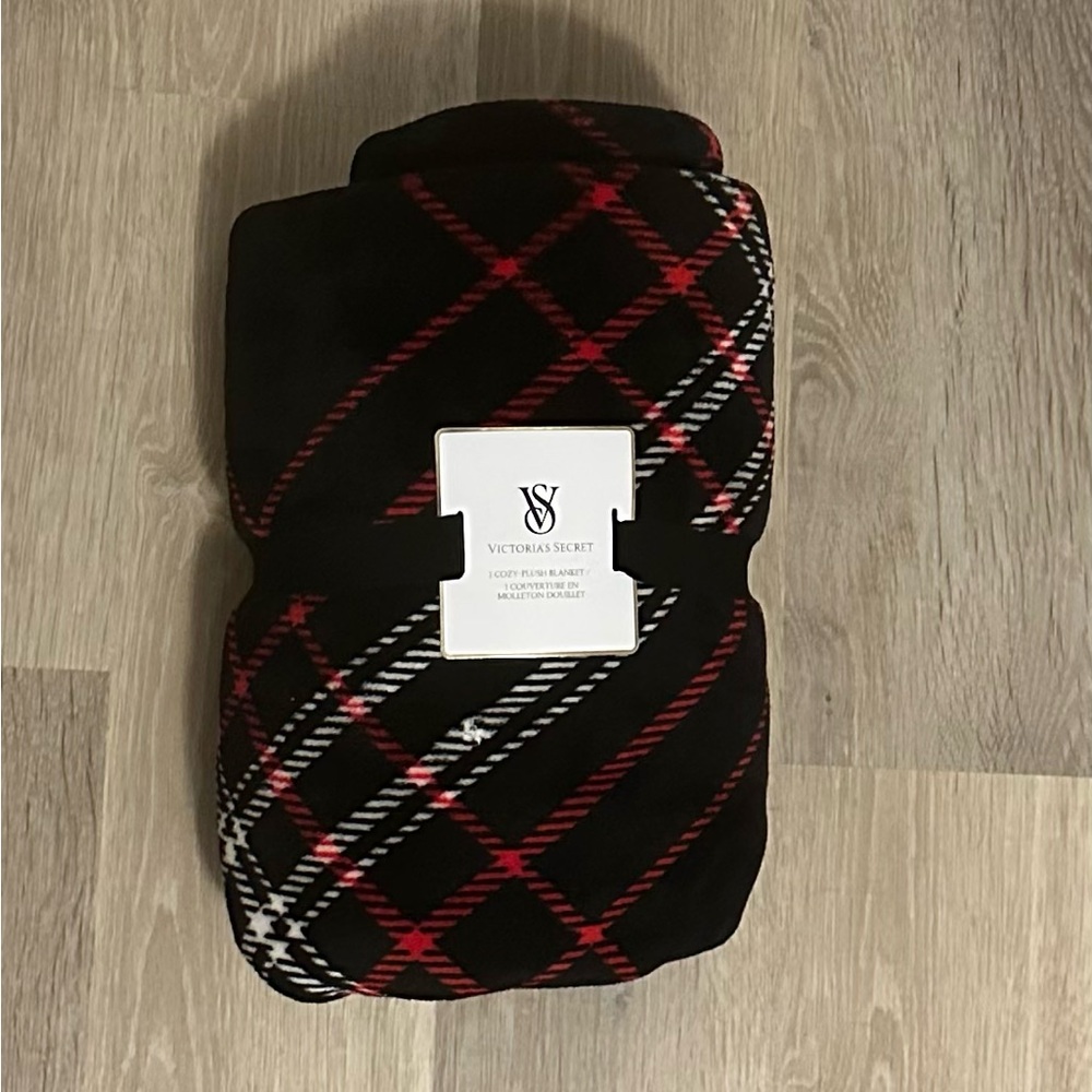 Victoria's Secret Red and Black Plaid Throw